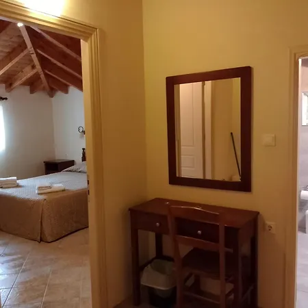 Porto Fico Hotel Vasiliki (Lefkada)